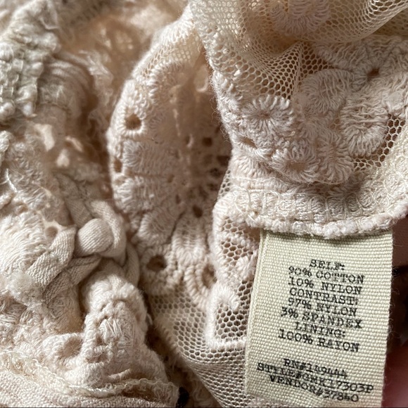 Gimmicks by BKE lace-up mesh embroidered top, cream - Picture 10 of 10